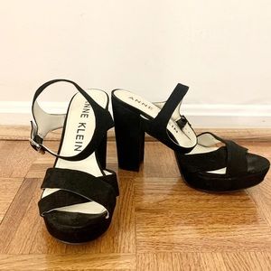 Anne Klein Black Suede Platform Pump Sandals Womens 7